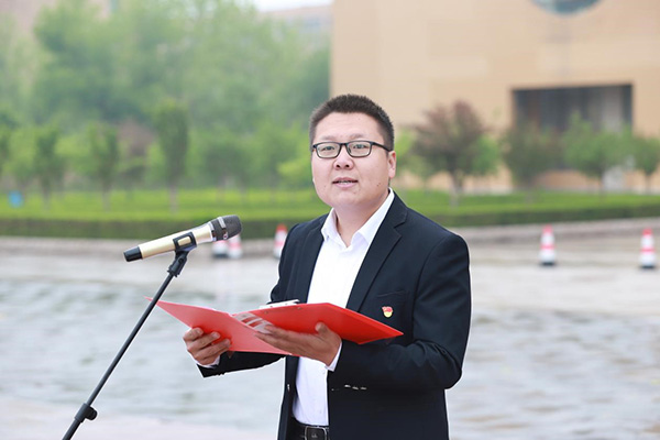 图片5老师发言.jpg 图片5老师发言.jpg